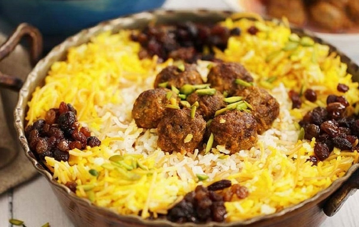 ۳ غذای مرسوم ایرانی‌ها برای شب چهارشنبه سوری