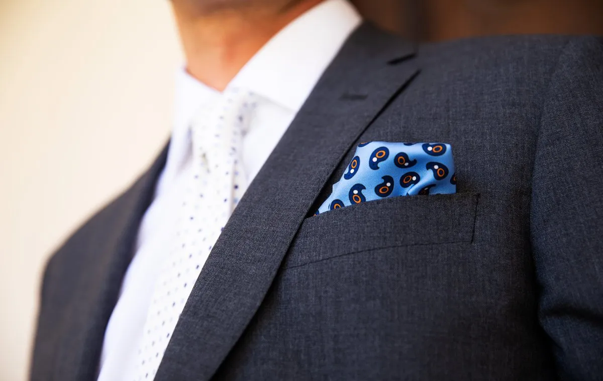 ثابت نگه داشتن پوشت در جای خود