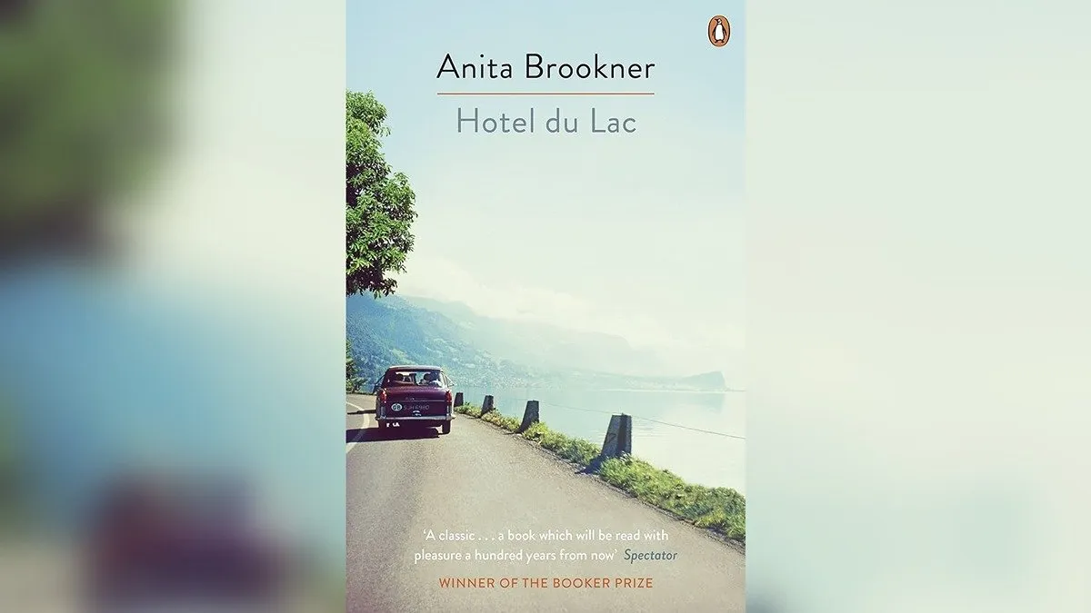 کتاب هتل دولاک درباره‌ی تنهایی