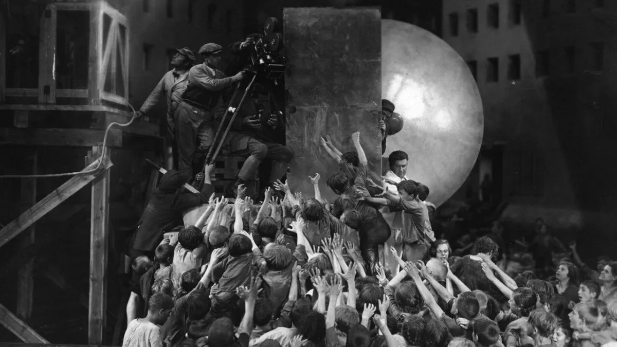 فیلم متروپلیس