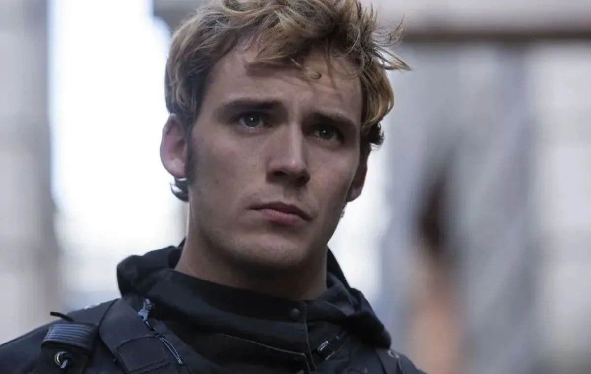 فینیک در مجموعه فیلم‌های «بازی‌های گرسنگی» سرنوشت تلخی داشت. جملات او، از بهترین نقل‌قول‌های «بازی‌های گرسنگی» است.