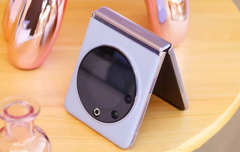 تکنو Phantom V Flip