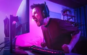 بررسی روانشناختی بستن بازی‌ها با عصبانیت؛ چگونه انجام این کار را به حداقل برسانیم؟