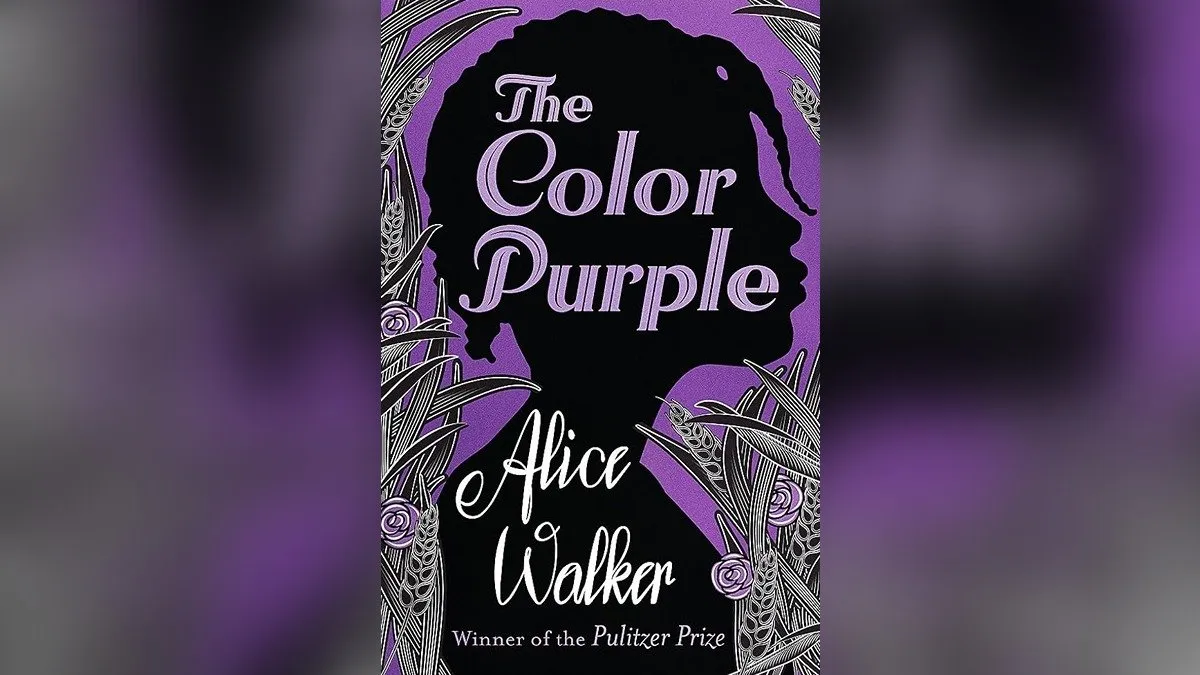 به رنگ ارغوان از کتاب‌های کلاسیک با موضوع مدرن