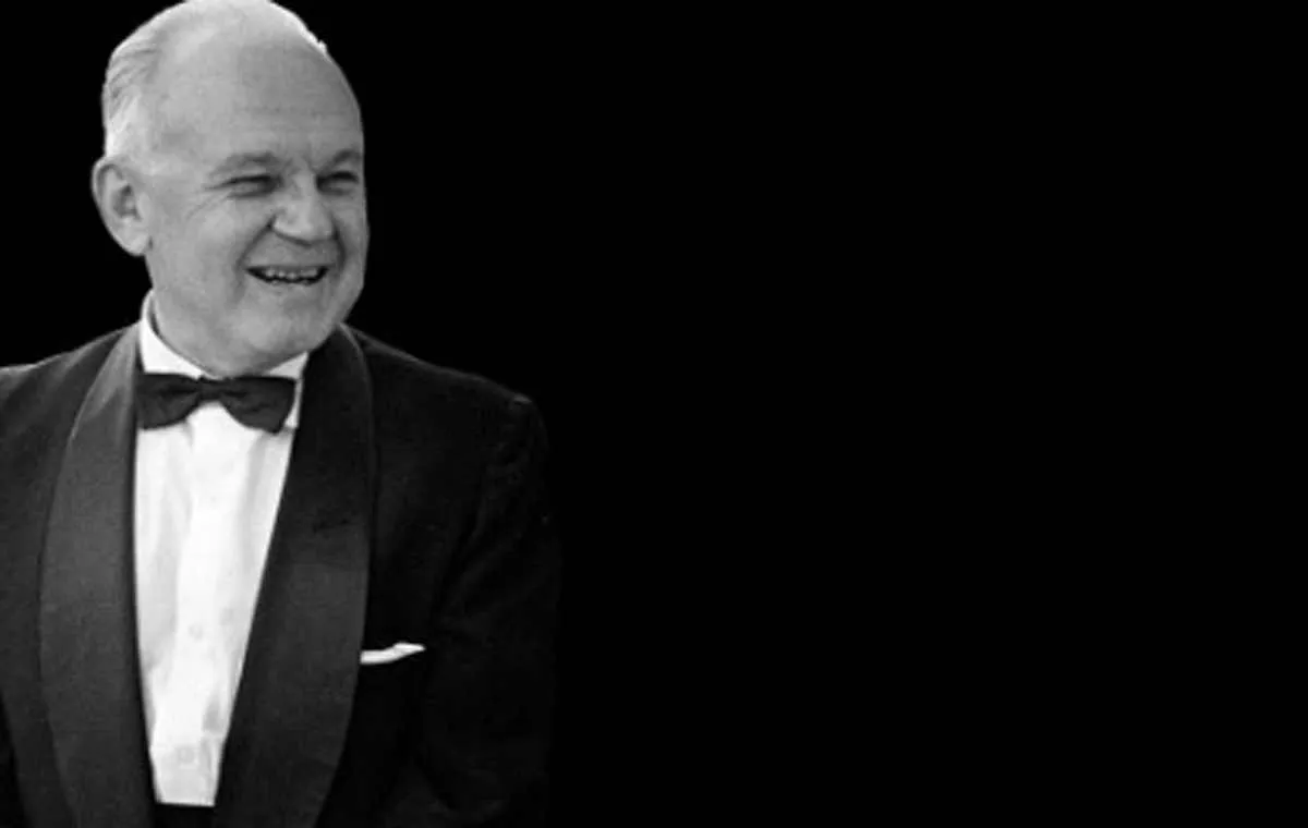 فرانسیس بازلی کراوتر