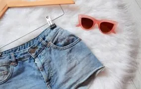 یک ست زنانه با شلوارک