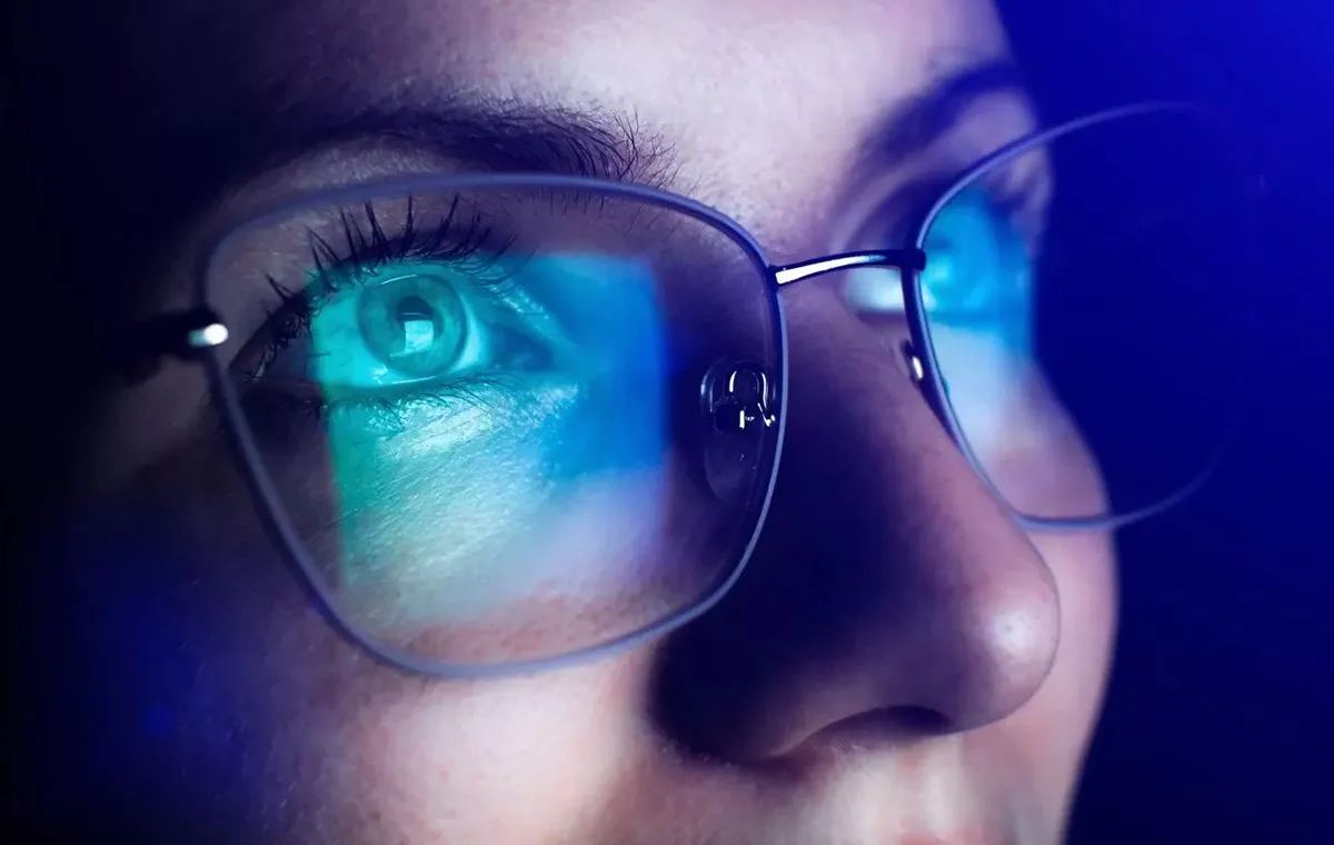 عینک بلوکات چیست