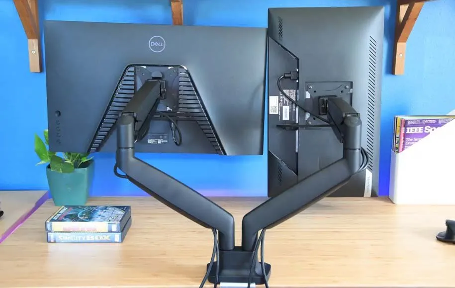 پایه نگهدارنده مانیتور