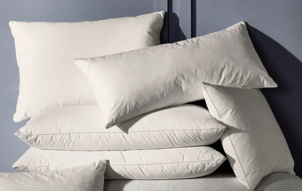 بالش‌های خود را همیشه سفید نگه دارید