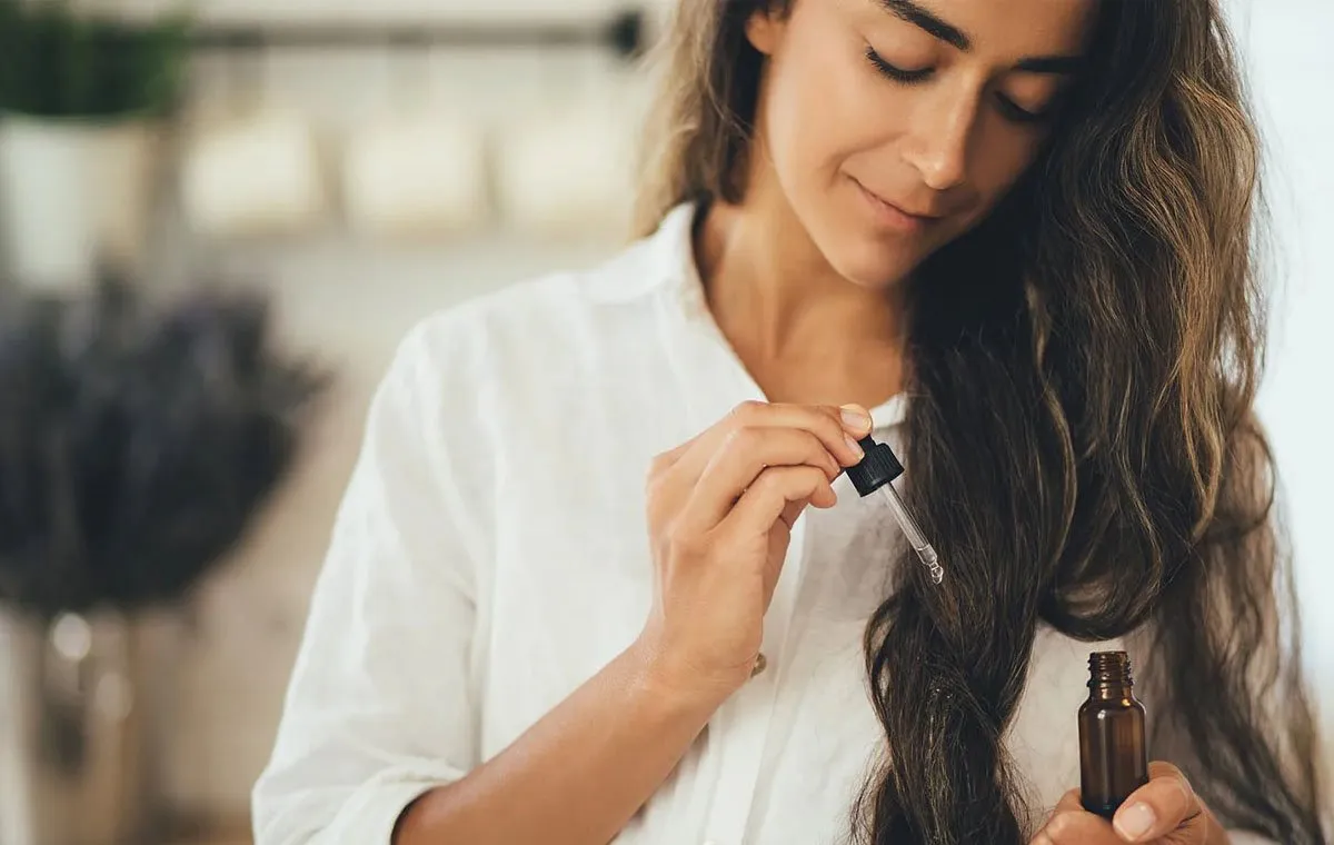 خواص رزماری برای مو