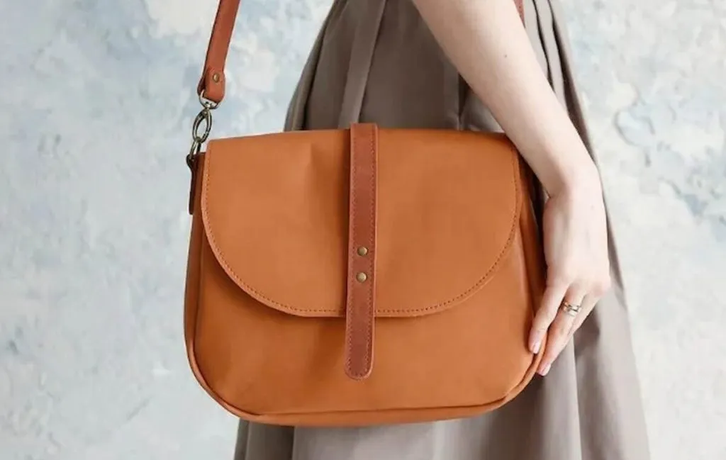 کاربردهای چرم سالامبور چست؟