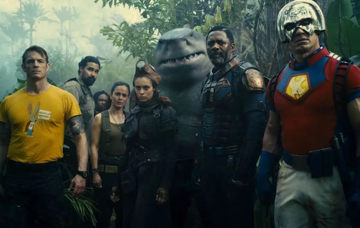 «جوخه انتحار» ستاره‌های زیادی را در خود جا داده است.