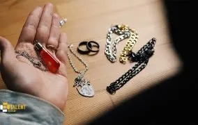 بررسی اکسسوری‌های گوناگون زنانه و مردان