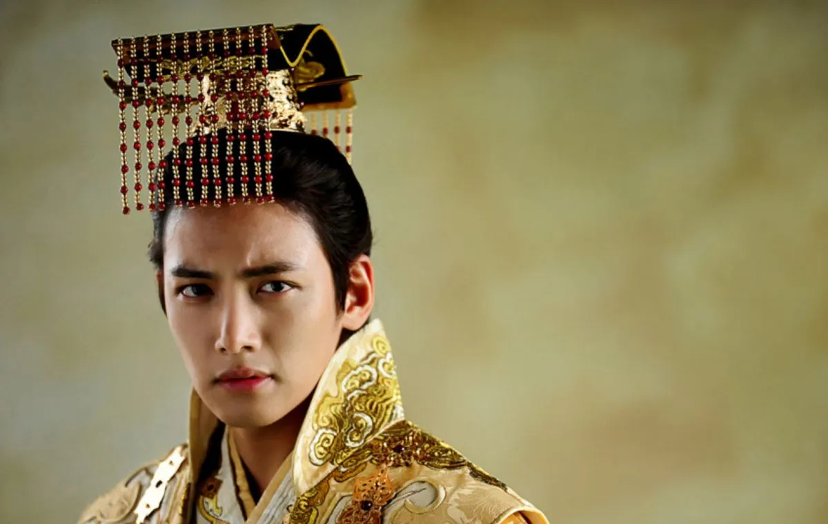 بهترین فیلم‌ها و سریال‌های جی چانگ ووک که باید تماشا کنید: سریال ملکه کی