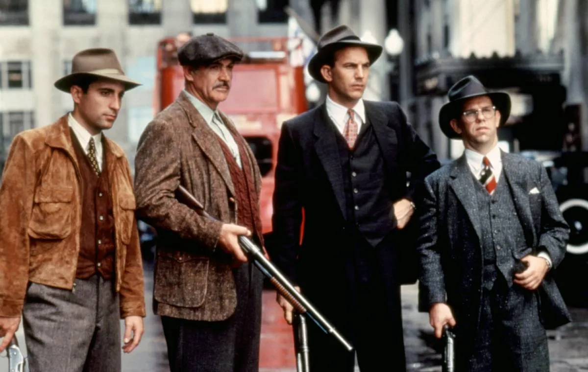 تسخیرناپذیران