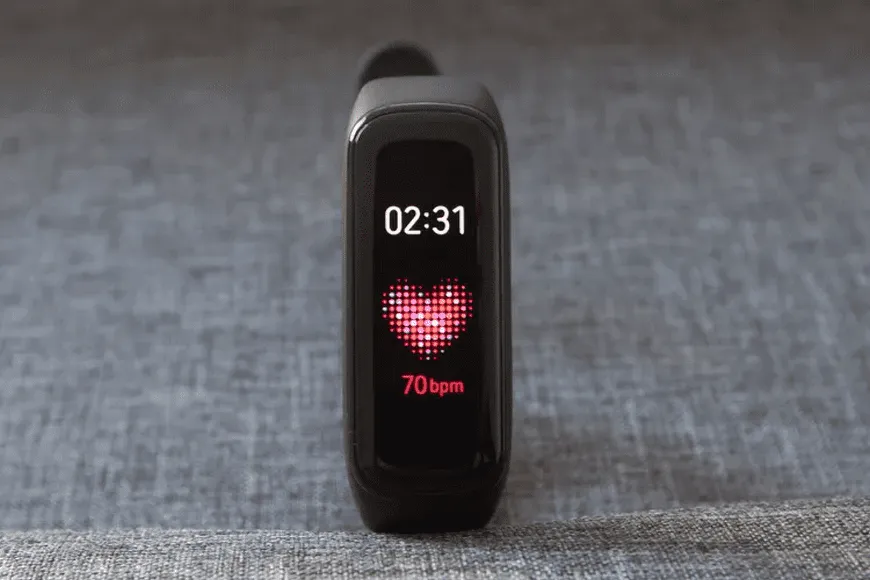 نمایشگر مچ بند هوشمند Galaxy Fit 2