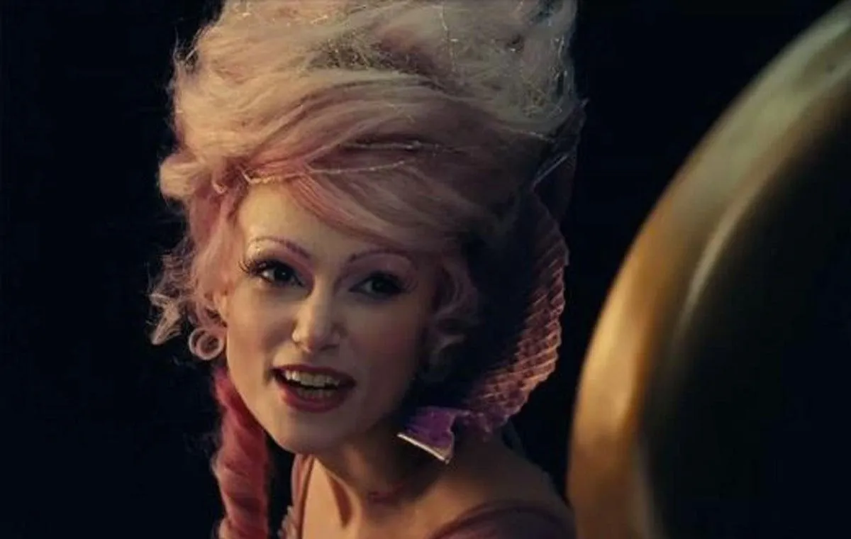 فندقشکن و چهار قلمرو