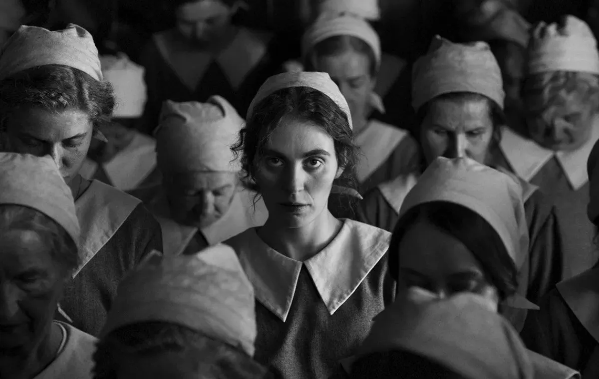 نقدهای فیلم دختری با سوزن