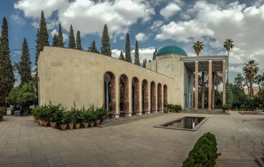 آرامگاه سعدی