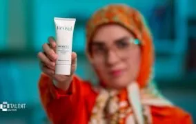 بررسی کرم آبرسان کلکسیون رویوال