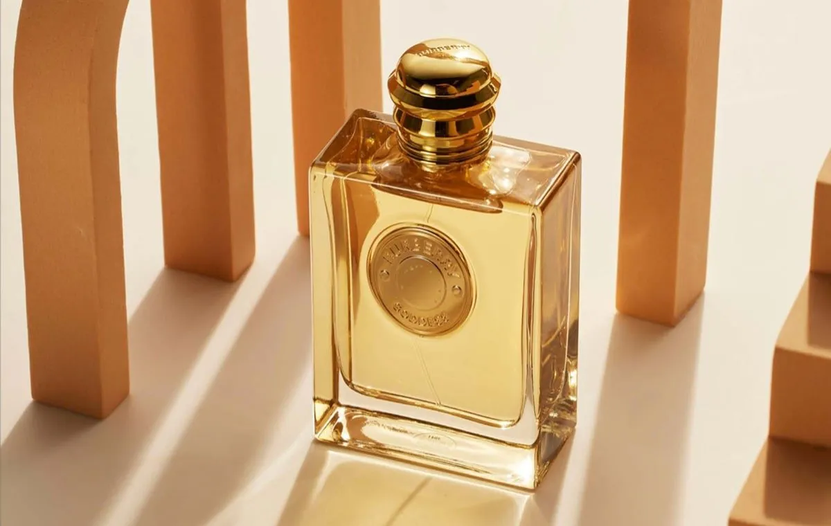 عطر زنانه سال