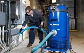 جاروبرقی صنعتی آبی بزرگ