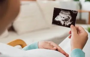 باورهای رایج درباره تشخیص جنسیت جنین در دوران بارداری