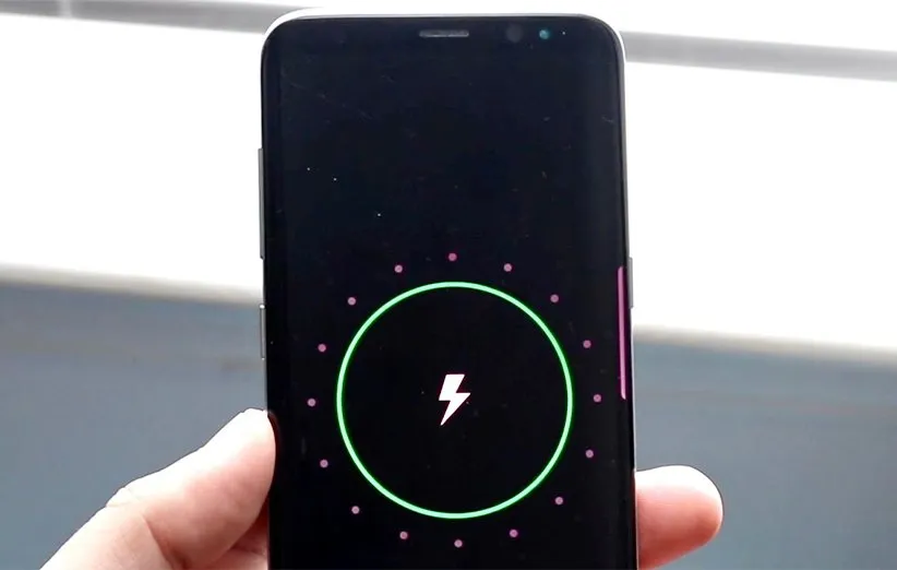 علت روشن نشدن صفحه گوشی سامسونگ