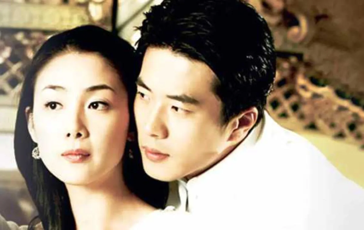 16 سریال کره‌ای غمگین برای زمانی که نیاز به گریه دارید: سریال پلکانی به بهشت