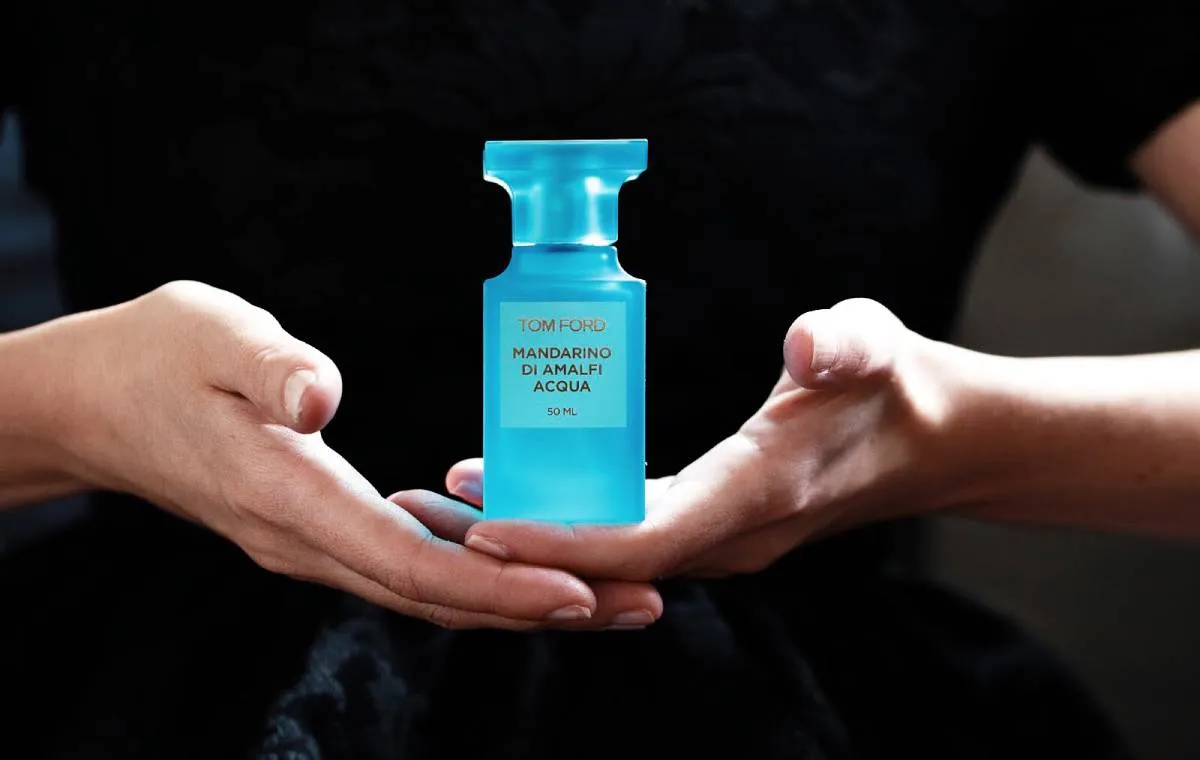 عطر تام فورد ماندارینو دی آمالفی (Tom Ford Mandarino di Amalfi) از عطرهای تابستانی مردانه