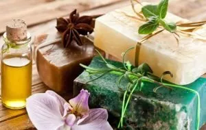 صابون گیاهی چیست و چه ویژگی‌هایی دارد؟