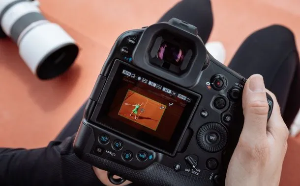 دوربین کانن EOS R1