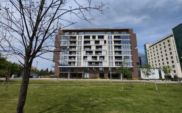 گلکسی A55 در مقابل پوکو F5