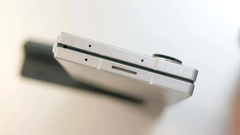 گلکسی زد فلیپ 6