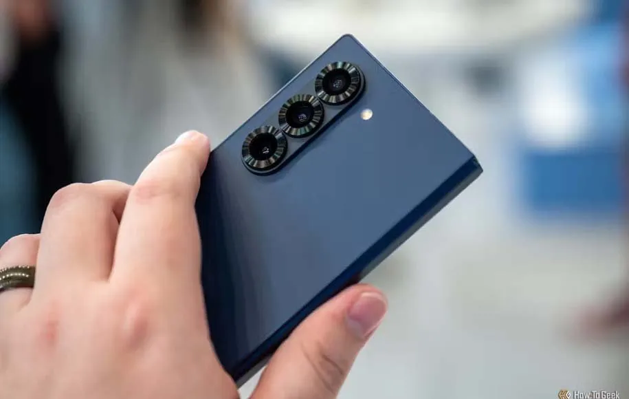 گوشی تاشو سامسونگ