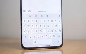 چگونه زبان گوشی شیائومی را فارسی کنیم؟