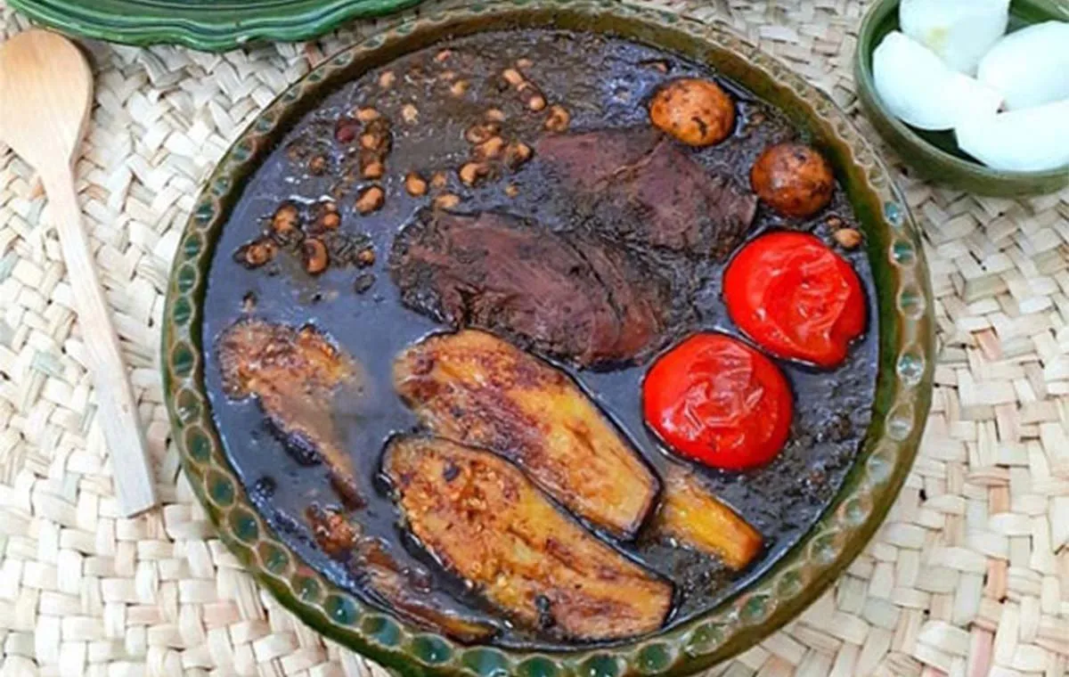 طرز تهیه قرمه سبزی گیلانی