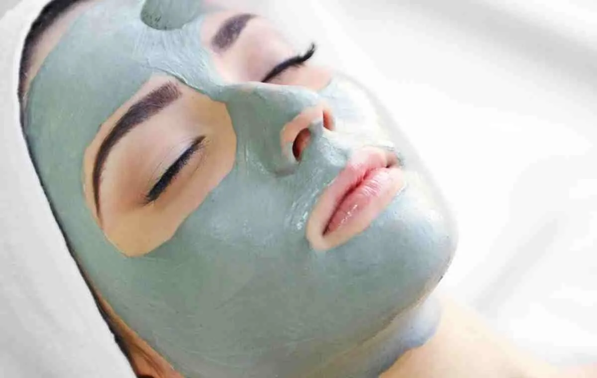 خوابیدن با ماسک شب