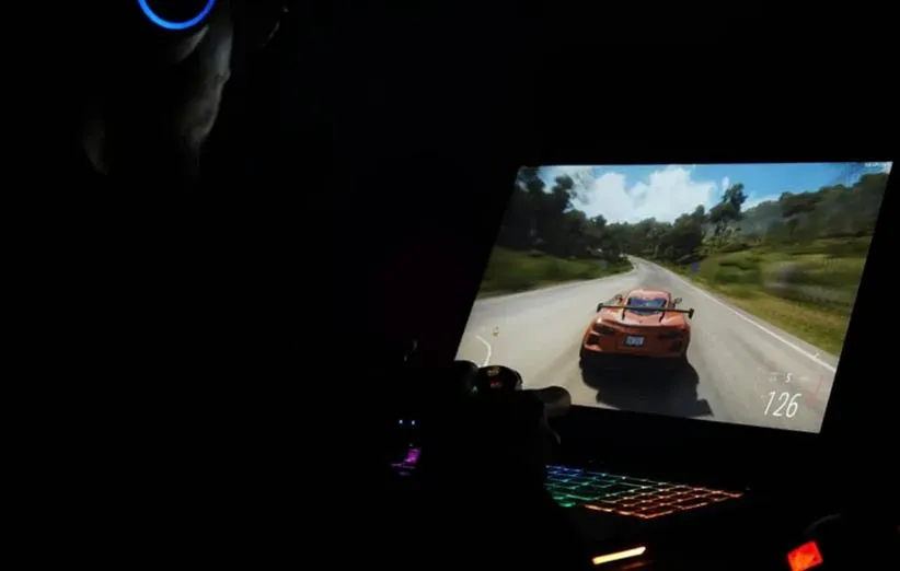 تفاوت لپ تاپ گیمینگ و معمولی