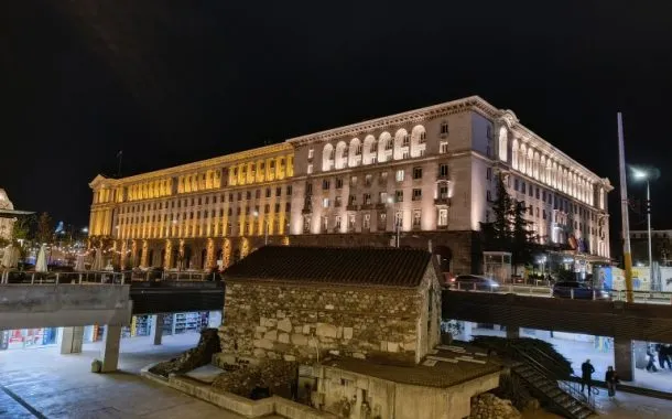 ناتینگ فون 2a گلکسی A35