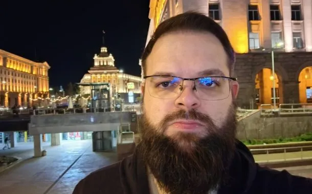 ناتینگ فون 2a گلکسی A35