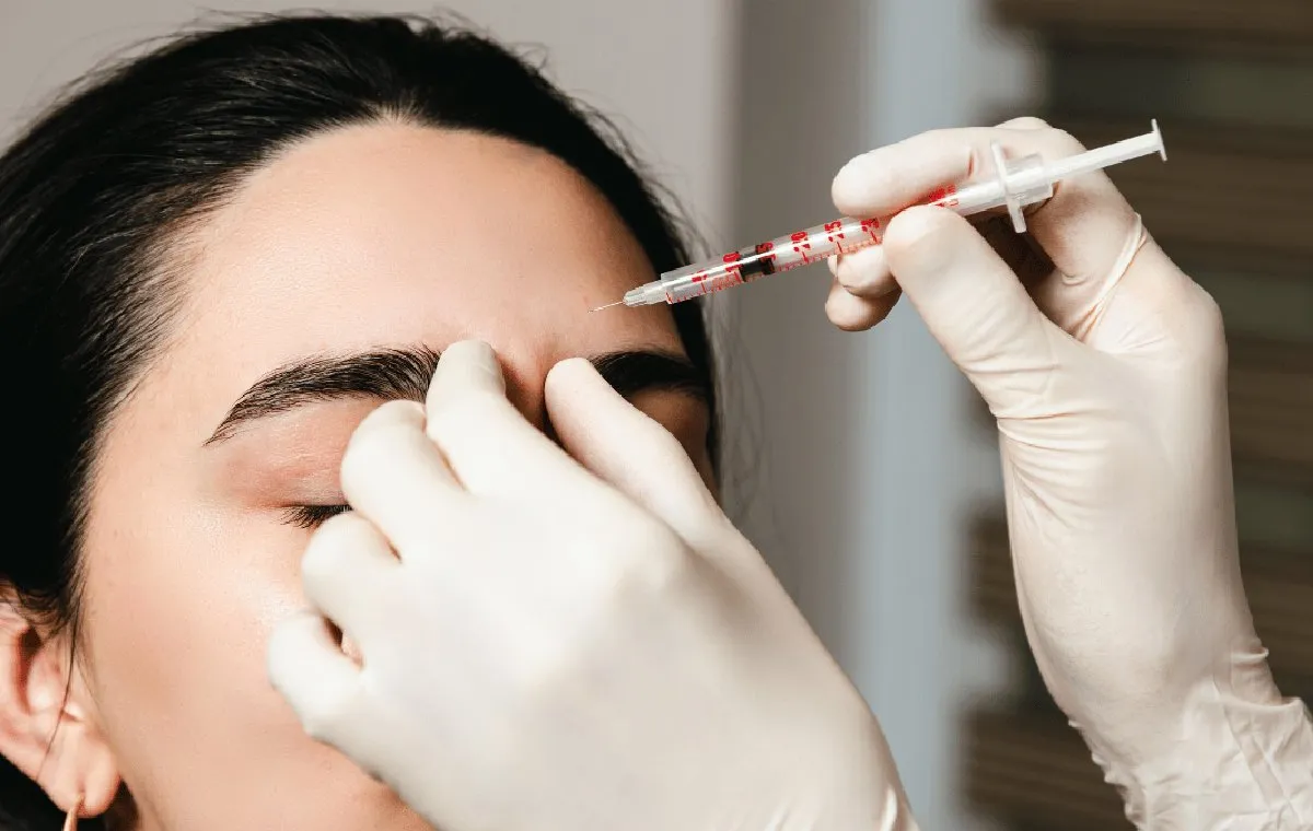 تزریق بوتاکس به پیشانی