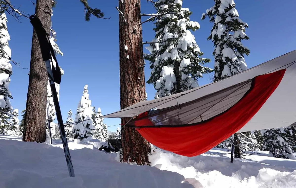 تطبیق‌پذیری یکی از پر اهمیت‌ترین نکات خرید تخت آویز سفری