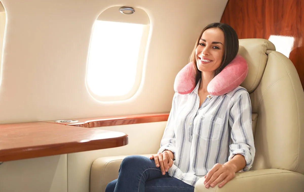 اهمیت استفاده از بالش دور گردنی مخصوص سفر