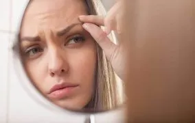 دلایل ریزش ابرو