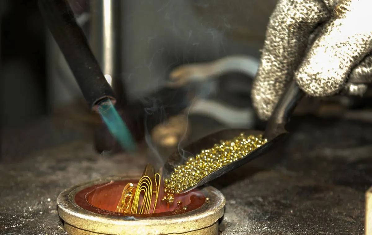 آب کردن طلا