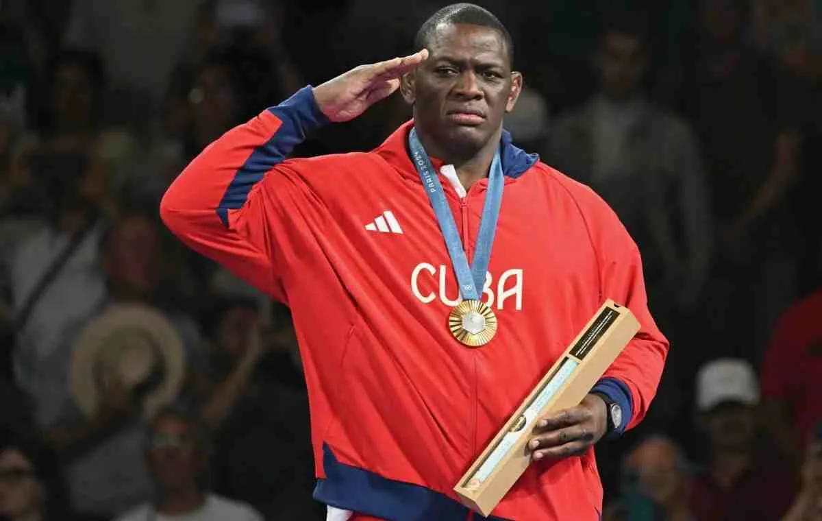 لوپز افسانهای پنجمین طلای المپیک را در پنجمین المپیکش دریافت کرد.