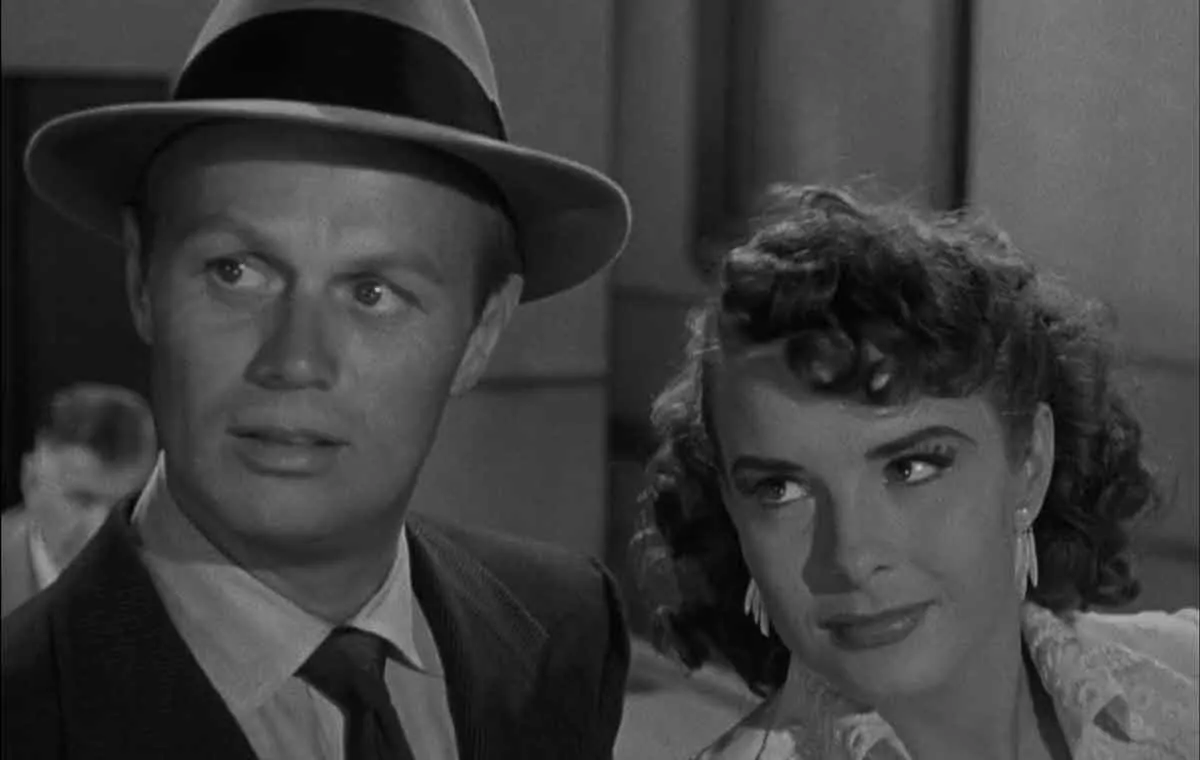 فیلم جاسوسی جیب‌بر خیابان جنوبی