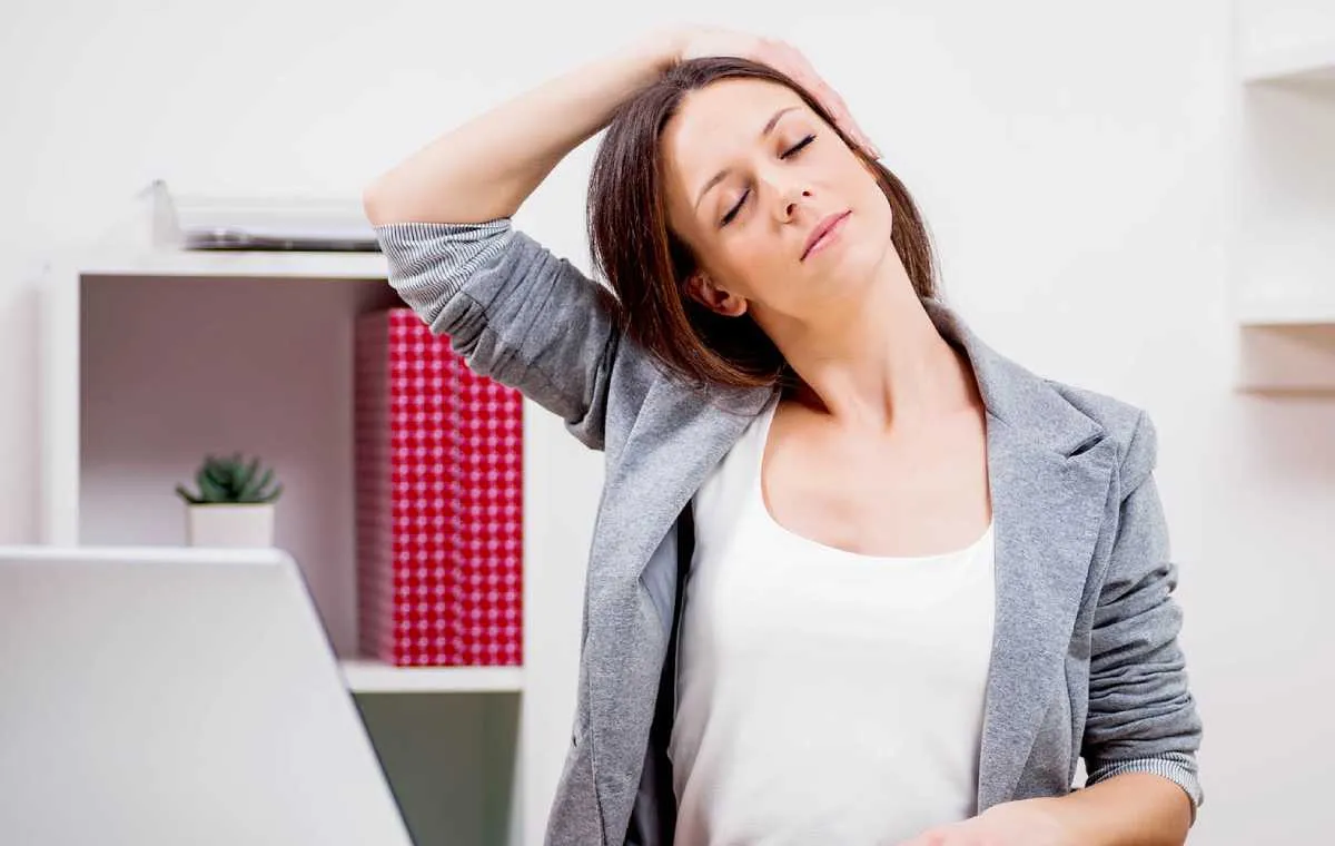 انواع تمرینات برای کاهش درد گردن