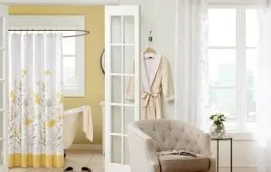 چه نوع پرده حمامی بادوامتر است؟